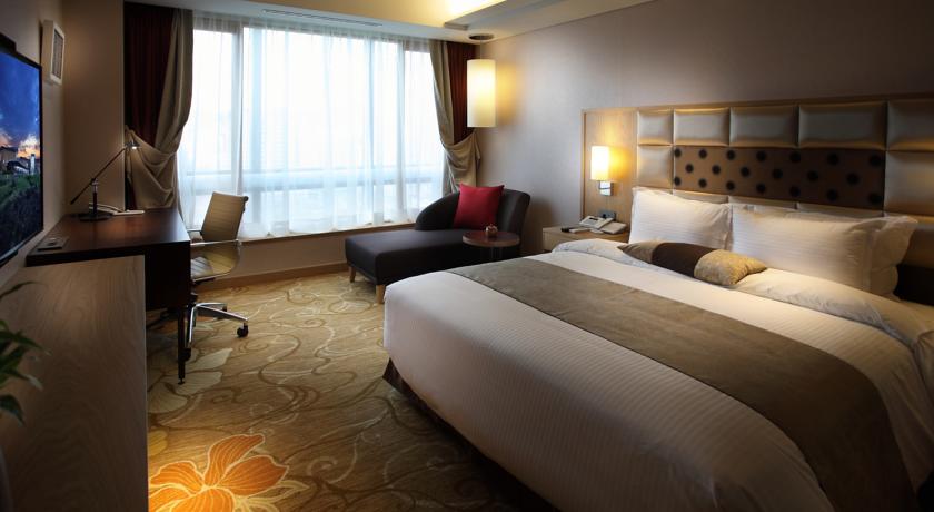 Koreana Hotel